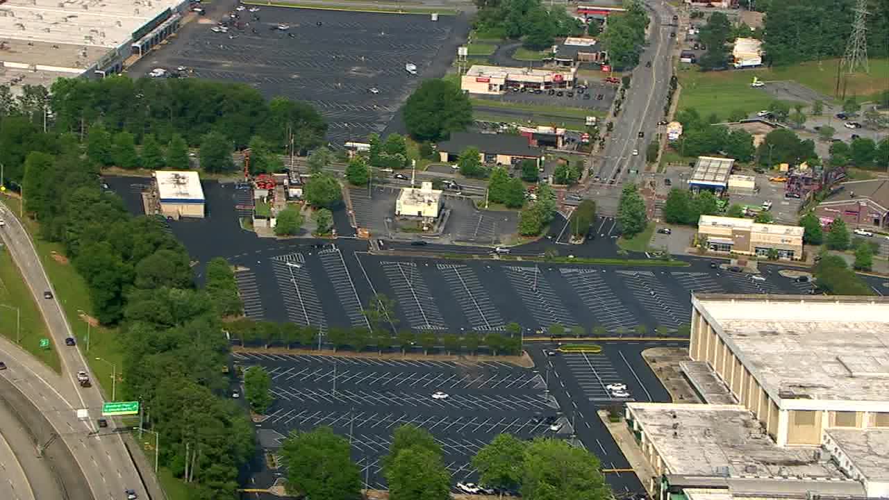 3 detained after shots fired near Greenbriar Mall 3 detained after shots fired near Greenbriar Mall