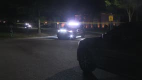 Police searching for gunman in deadly shooting in South Fulton neighborhood