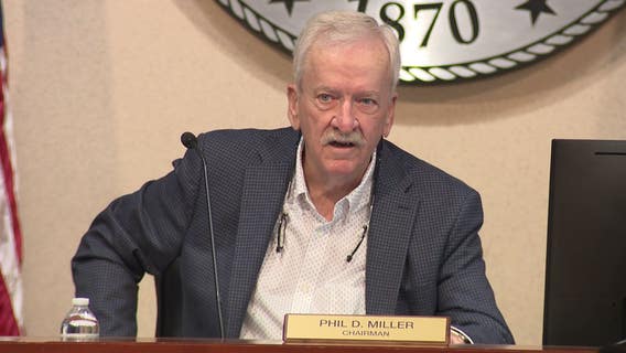 New commissioners challenge power structure in Douglas County