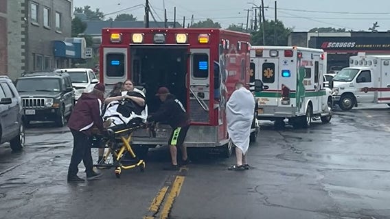 1 dead, several rescued after tour boat capsizes in underground NY cave