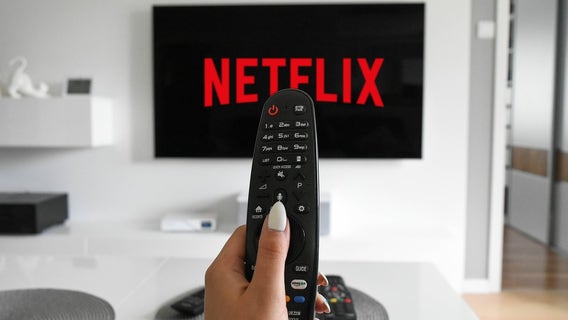 FOX 5 viewer finds hiccup in Netflix password-sharing crackdown