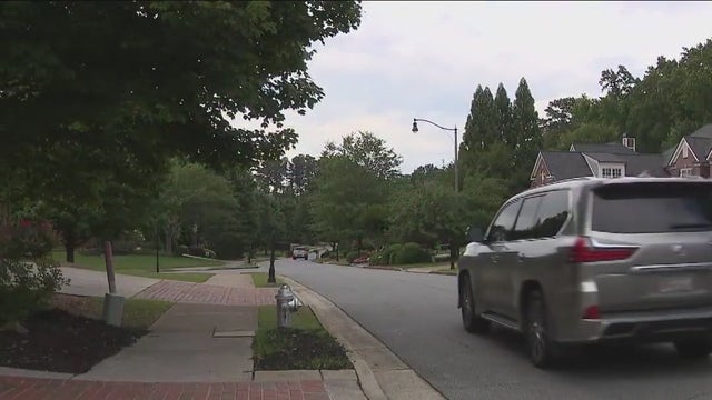 Homeowners in Kennesaw wake to antisemitic flyers littering driveways
