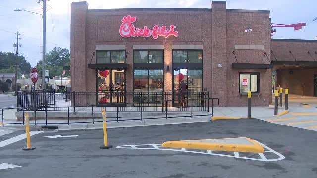 New Chick-fil-A location opens for business on Ponce de Leon Avenue