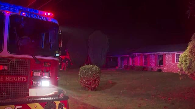 Woman escapes from overnight house fire in west Atlanta