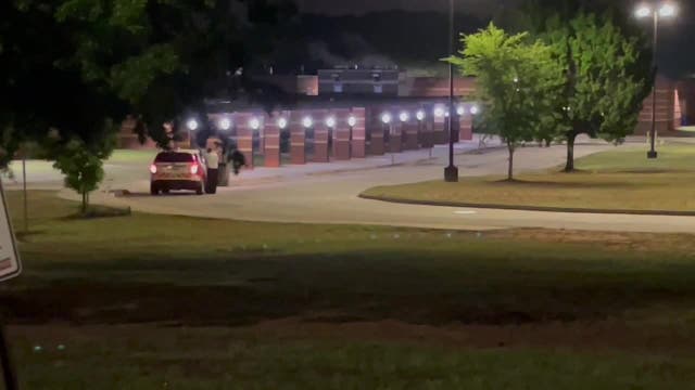 Man shot during attempted robbery near DeKalb County high school