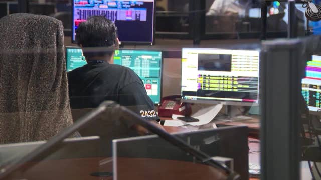 Smelly cat, hot wings: Things Atlanta police say you should not call 911 for