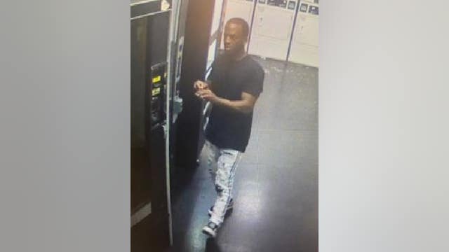 Man accused of vandalizing Atlanta apartment lobby, stealing packages
