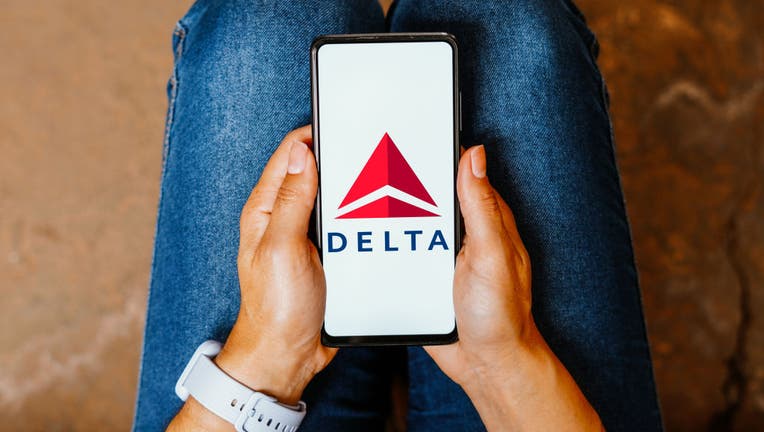 Image of Delta's website