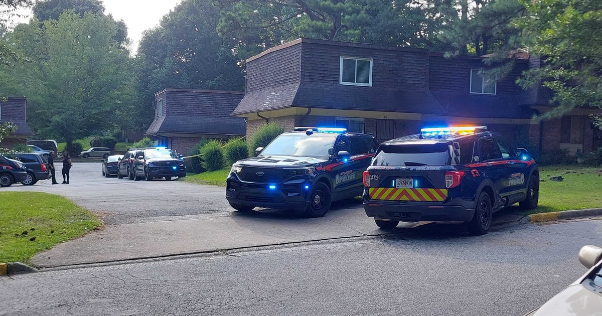 Atlanta shooting leaves 2 dead at Peyton Place apartment complex | FOX ...