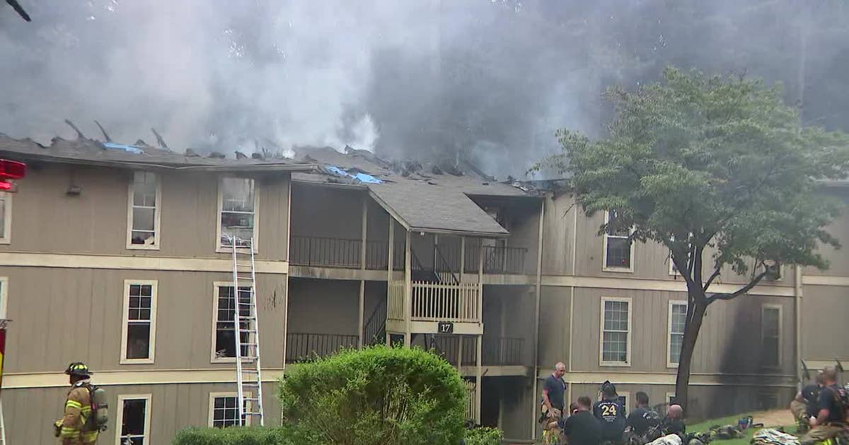 Firefighters battle flames at Stone Mountain apartment complex | FOX 5 ...