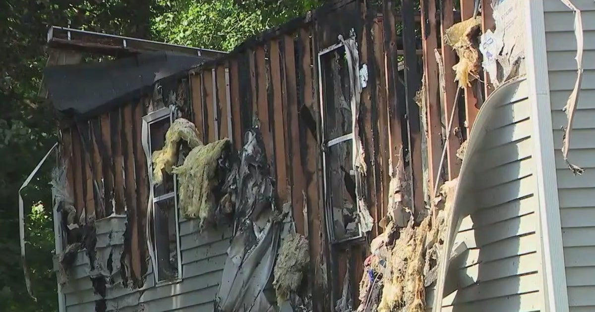 Cobb County apartment fire likely caused by lightning | FOX 5 Atlanta