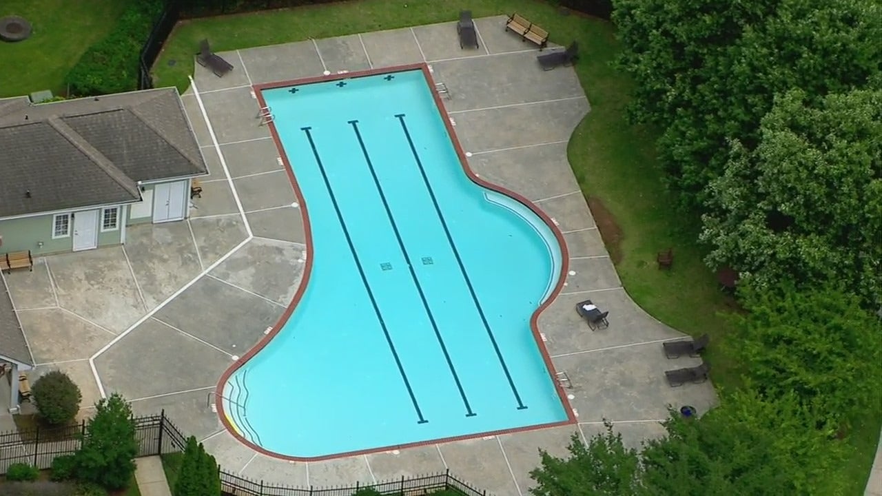 10-year-old found in Atlanta pool