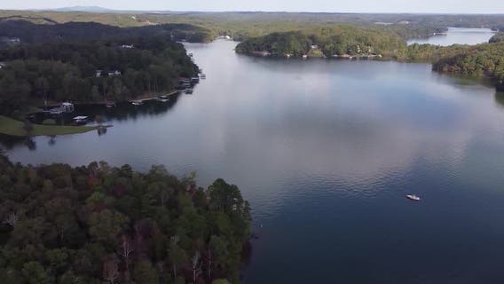 Motorcyclist jumps into Lake Lanier to avoid capture, arrested on drug charges