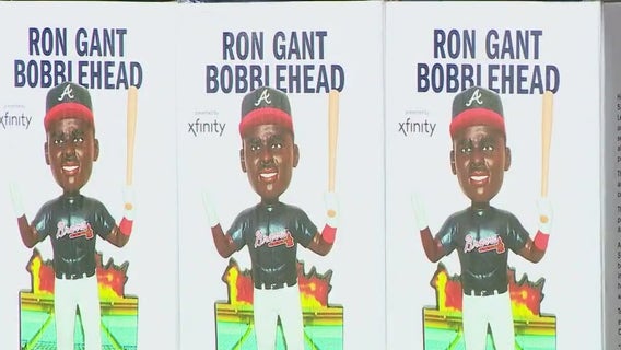 FOX 5 anchor, former Braves player Ron Gant honored with bobblehead