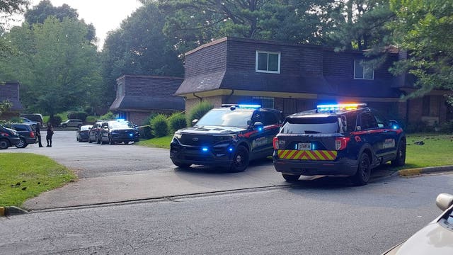 Atlanta shooting leaves 2 dead at Peyton Place apartment complex