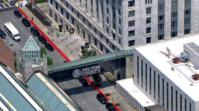 Barricades installed in front of Fulton County Courthouse ahead of possible Trump indictment