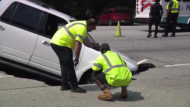 City checking Atlanta roads for failures to prevent future sinkholes