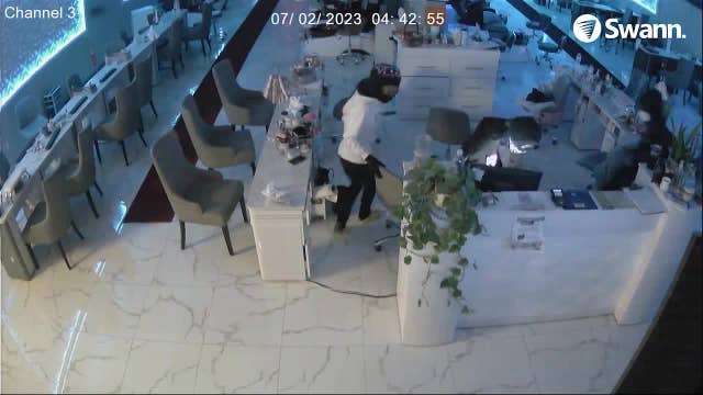 Lithonia shop owners frustrated amid string of car, business break-ins