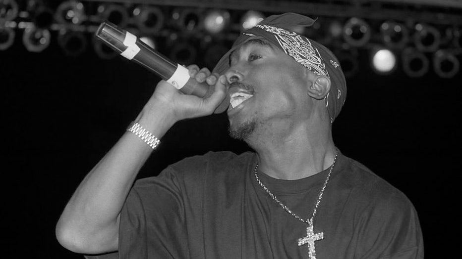 Tupac-Shakur1.jpg