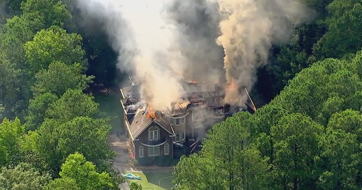 Crews battling house fire in South Fulton | FOX 5 Atlanta
