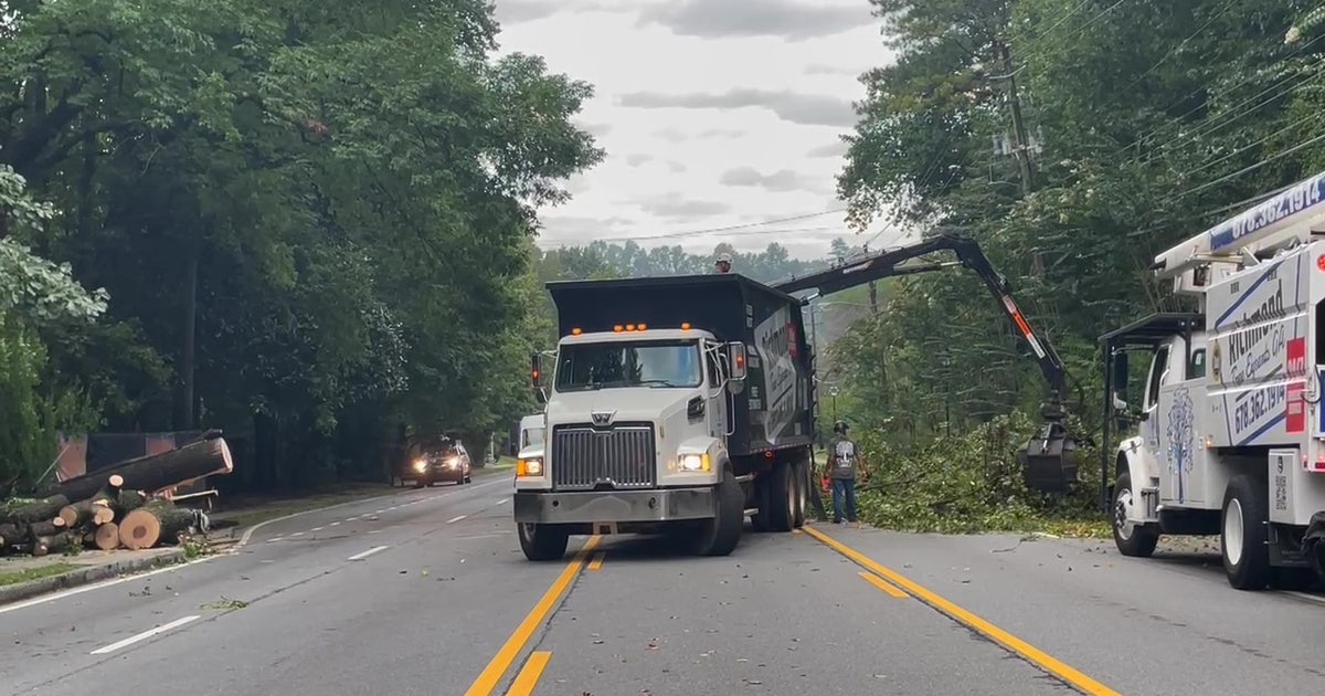 Crews clear fallen trees blocking Roswell Road in Sandy Springs | FOX 5 ...