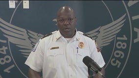 Mayor asks Atlanta fire chief to stay on another year