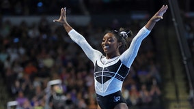 Simone Biles wins U.S. classic in first meet since Tokyo games