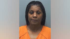 Home health aide steals at least $17K from elderly man with dementia, deputies say