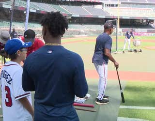 Make-A-Wish recipient spends day with Ozzie Albies 💙