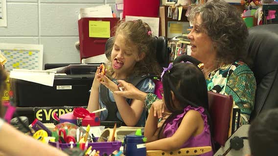 'She's family to everyone': Fulton County's longest-serving teacher continues inspiring children