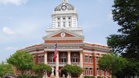 7 small Georgia towns make most picturesque small towns in the nation list