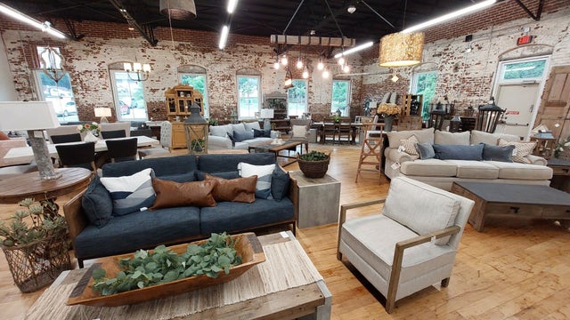 History comes alive at Canton’s Cotton Mill Exchange