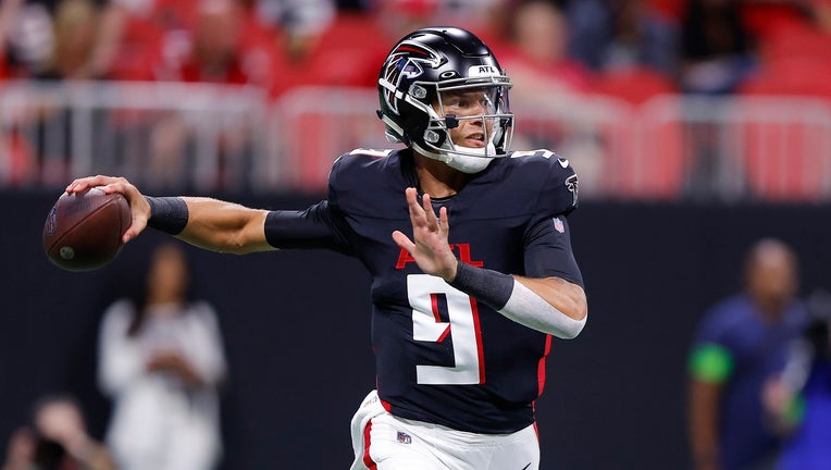 QB Desmond Ridder Impressive In Preseason Debut, Falcons Settle For 13 ...