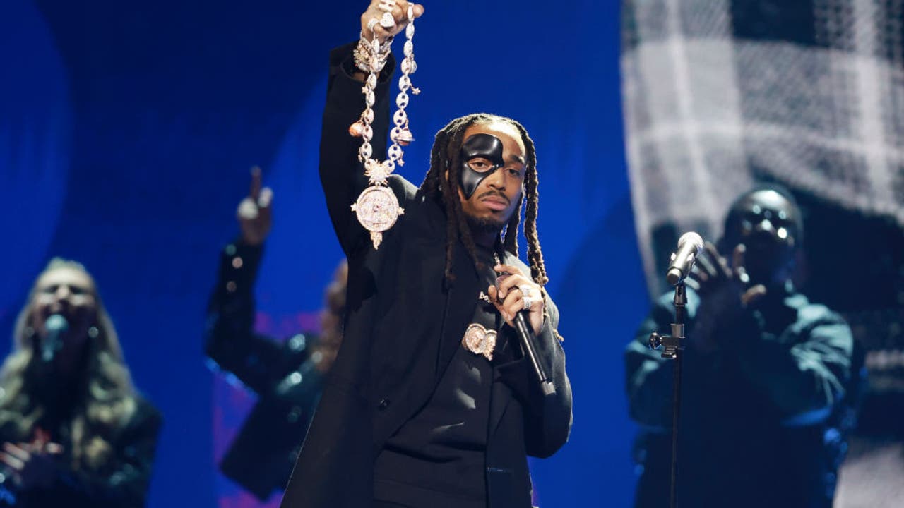 Takeoff killed: Quavo and Offset of Migos pay tribute - Los Angeles Times