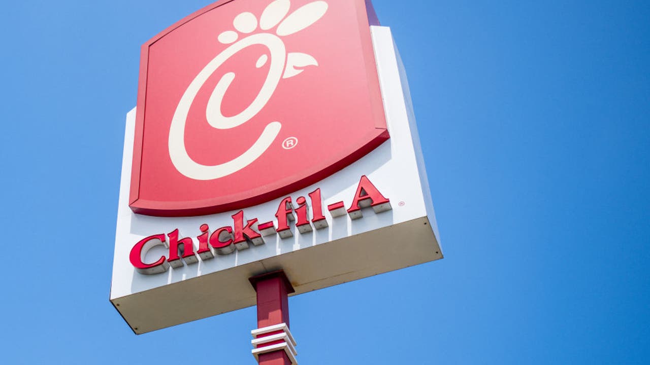 Mobile Thru: A drive-thru lane for mobile orders, Chick-fil-A