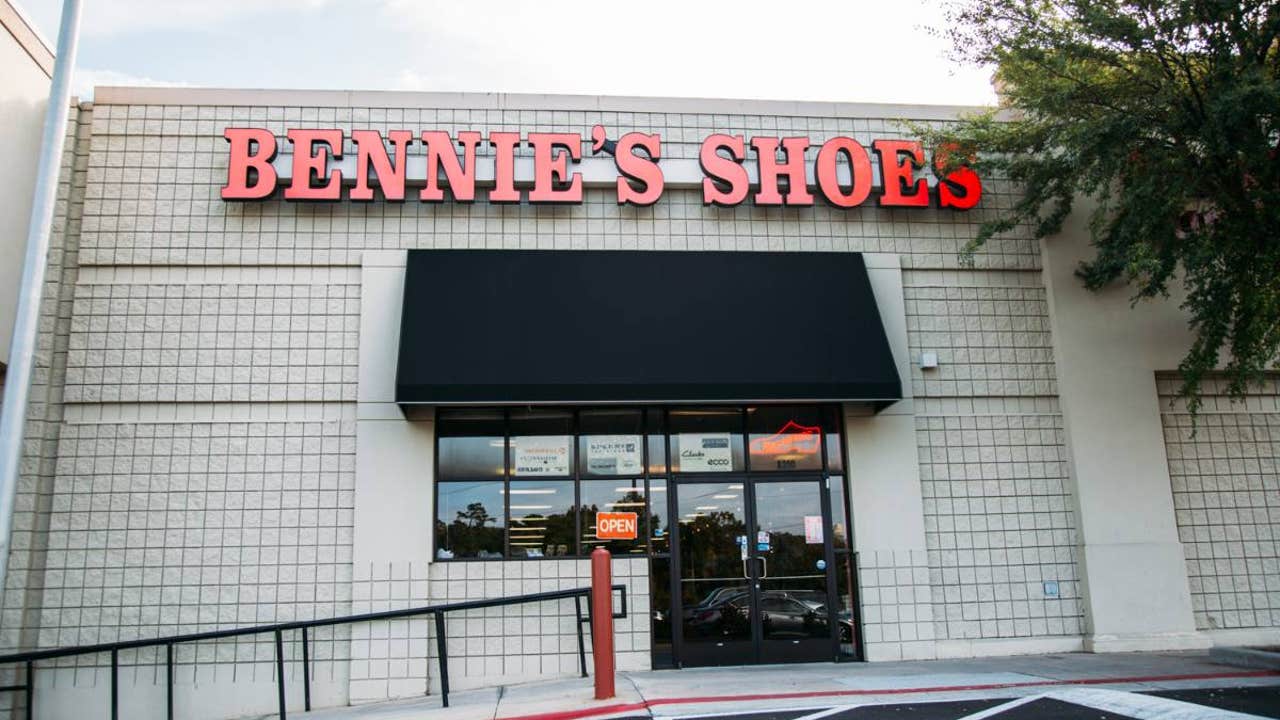 Bennie's Shoes in Buckhead closing its doors after 114 years in metro ...