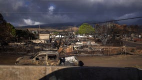 Maui residents begin returning to sites of wrecked Lahaina homes after wildfire