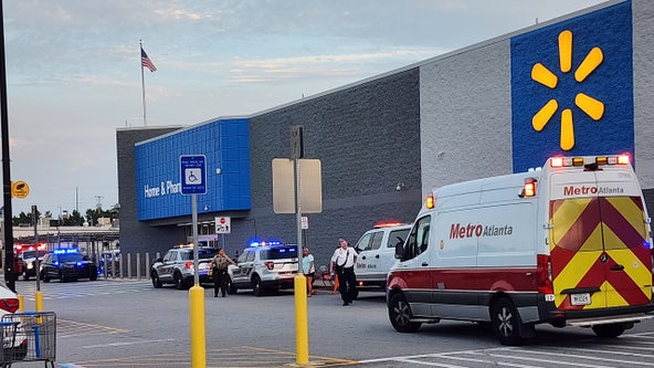 2 dead in murder-suicide at Walmart in Hiram, police chief says
