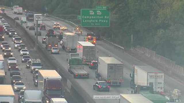 I-285 lanes shut down for emergency maintenance over damaging debris