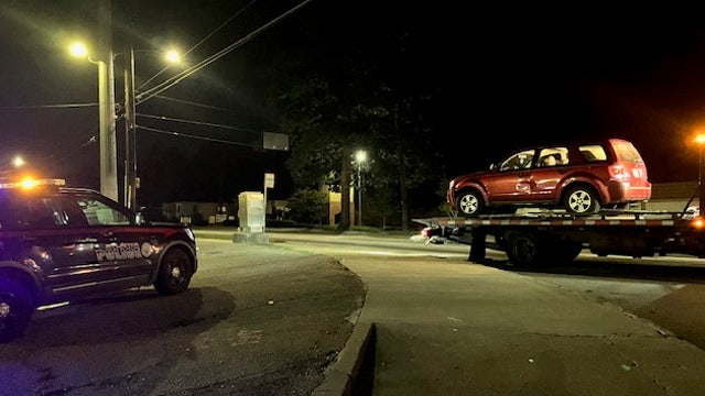 Driver killed in crash on Hamilton E Holmes Drive in Atlanta