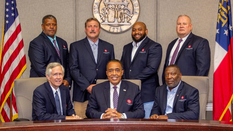 ictured front row, left to right: District 1 City Councilman Tom Gore, Mayor Willie T. Edmondson, District 2 City Councilman Leon Childs. Back row, left to right: District 2 City Councilman Nathan Gaskin, District 1 City Councilman Jim Arrington, District 2 City Councilman Quay Boddie, & Mayor Pro Tem Mark Mitchell (District 1).