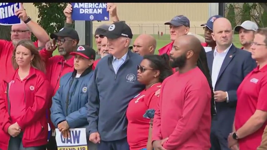 Biden-UAW-supporters.jpg