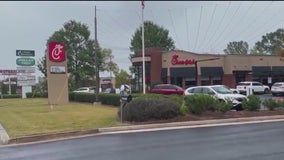 Thieves make off with hundreds of gallons of cooking oil from Athens Chick-fil-A