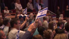 Thousands rally in Sandy Springs to show support for Israel