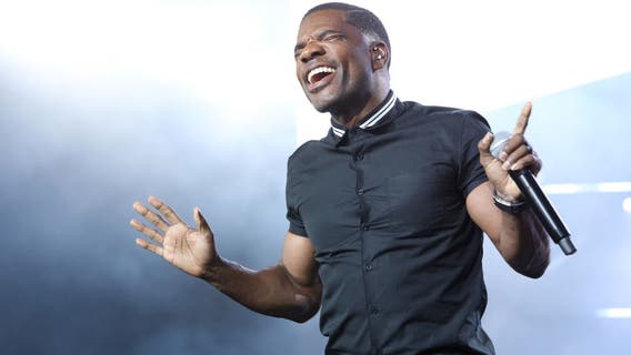 Kirk Franklin performing free pop-up concert at Stonecrest church