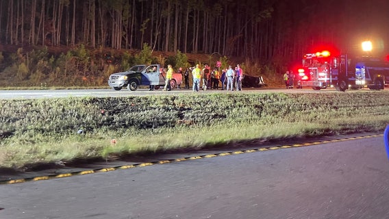 3 dead in fiery wreck involving driver going wrong way on Carroll County highway