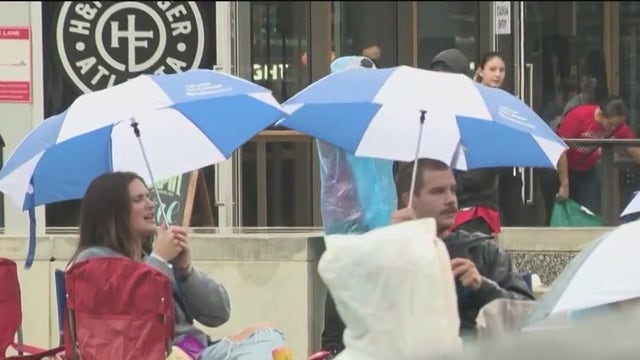 Braves fans down, but not out after loss to Phillies in NLDS game 3