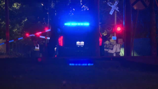 Man struck, killed by train in Scottsdale