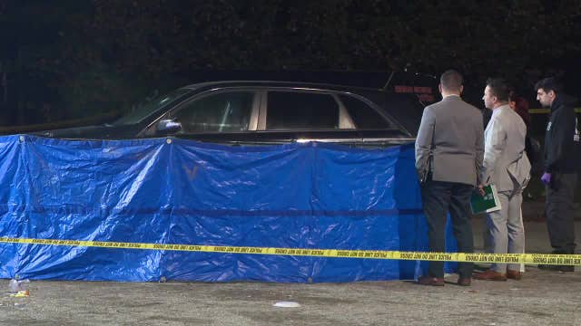 Atlanta police release photos of person of interest in Cleveland Avenue SE homicide