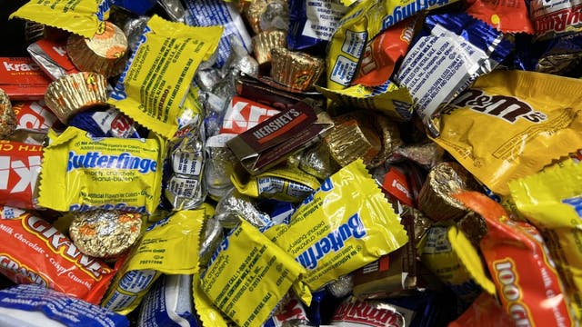 Want to avoid sex offenders in your neighborhood this Halloween? Read this before trick-or-treating